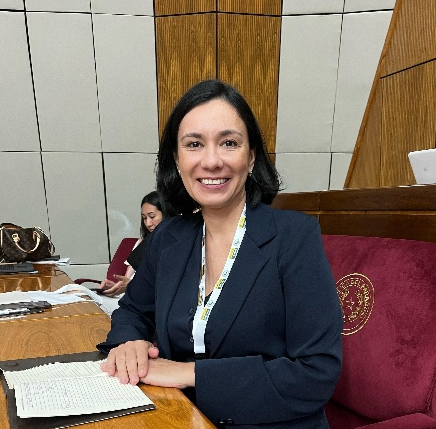 Dra. Cynthia Leiva